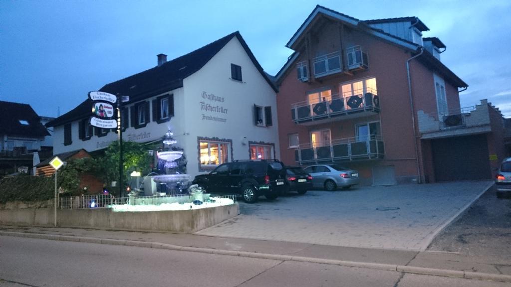 Gasthaus-Pension Fischerkeller Randegg Εξωτερικό φωτογραφία